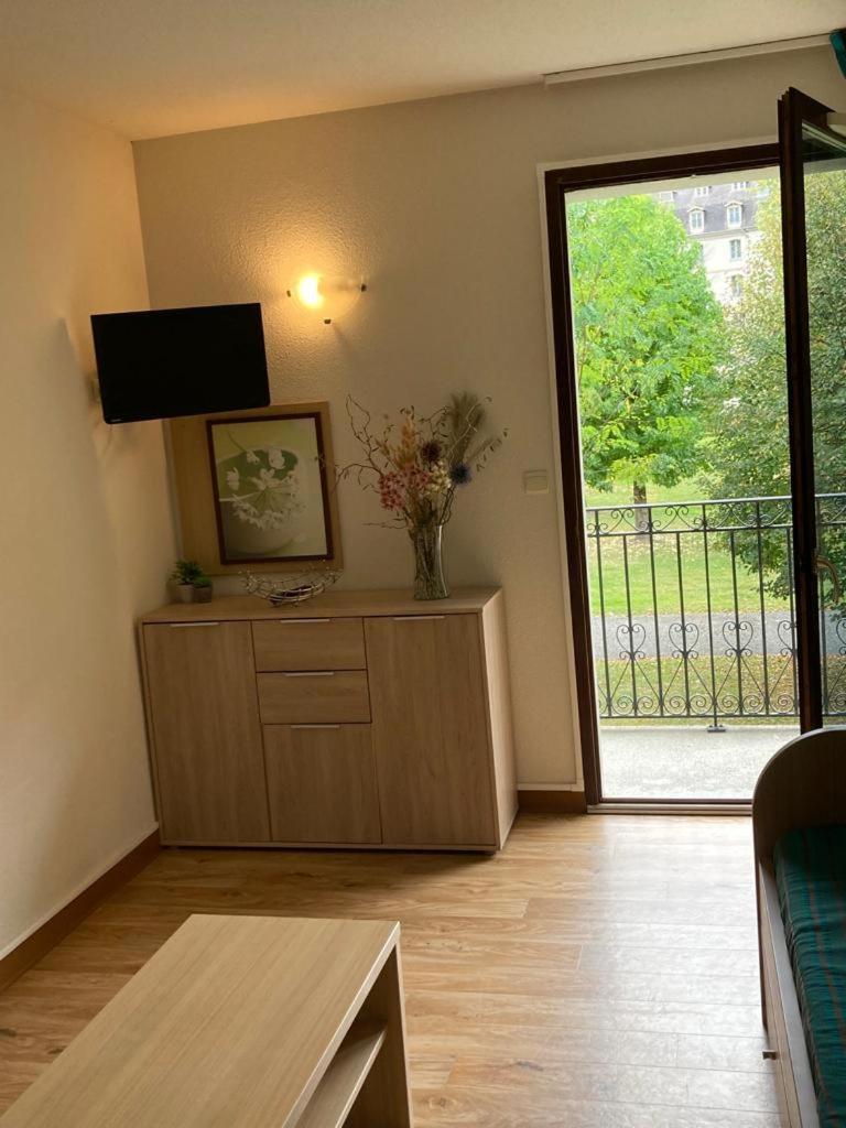 Appartement T2 Jardins De Ramel Bagnères-de-Luchon Dış mekan fotoğraf